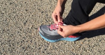 Chọn giày chạy bộ như thế nào để bảo vệ đôi chân