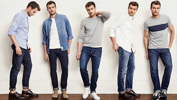 Phối đồ với giày da nam và quần jeans mang phong cách trẻ trung